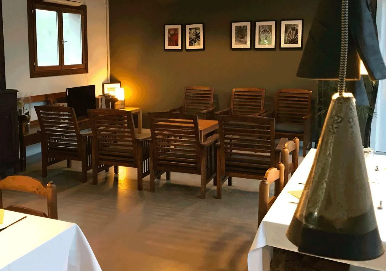 Cal Carreter Hostal Mieres  0*,  España